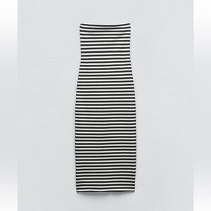 NWOT 🖤 Stretch Knit MIDI Strapless Dress